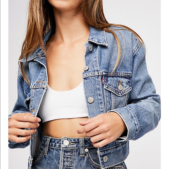 Levi cropped denim jacket Clearance